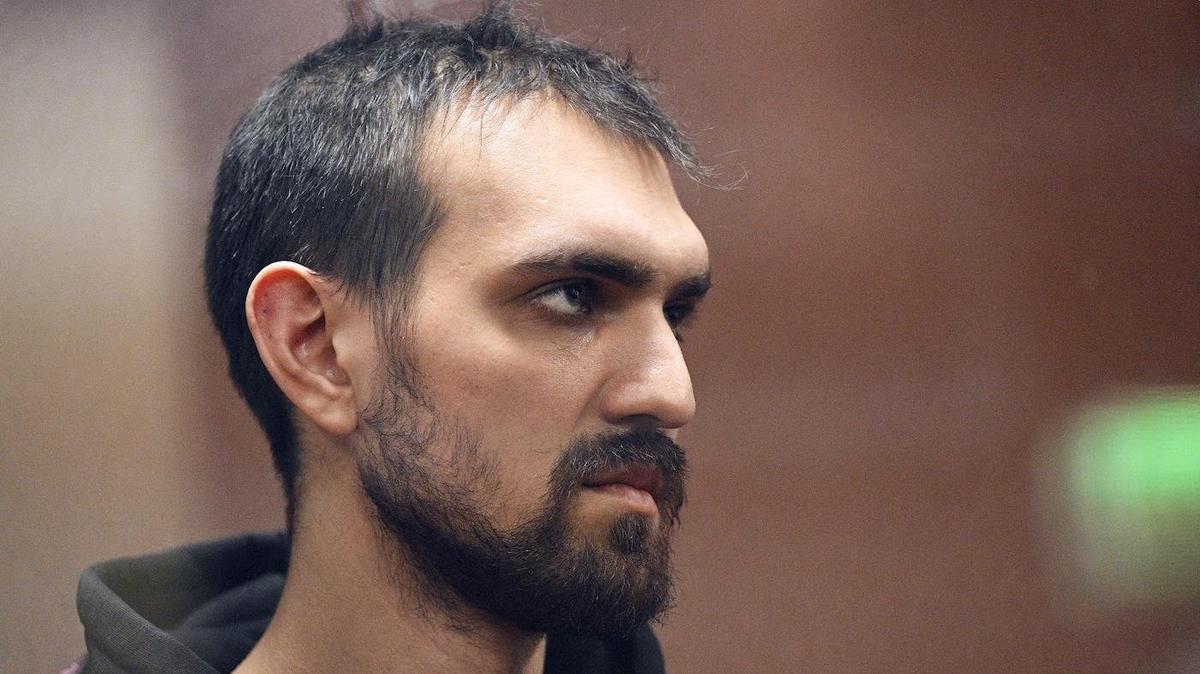 «Улыбаться не надо. Плакать надо»